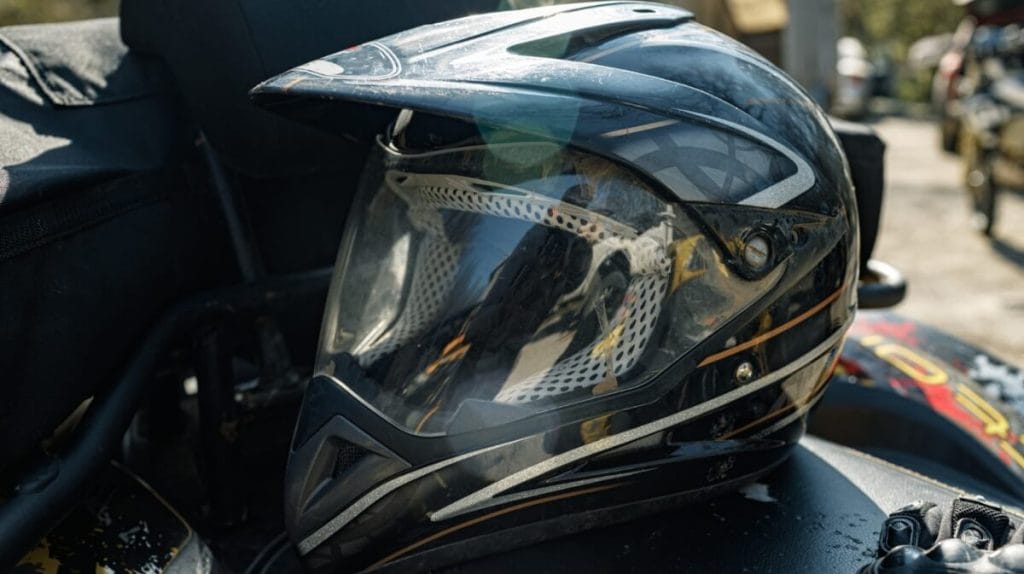 Amende bande réfléchissante casque moto