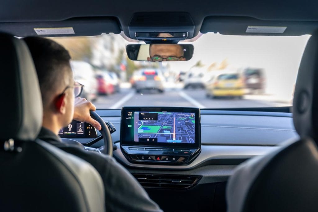 comment devenir conducteur de voiture radar
