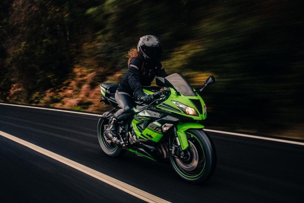 yamaha r6 vitesse max