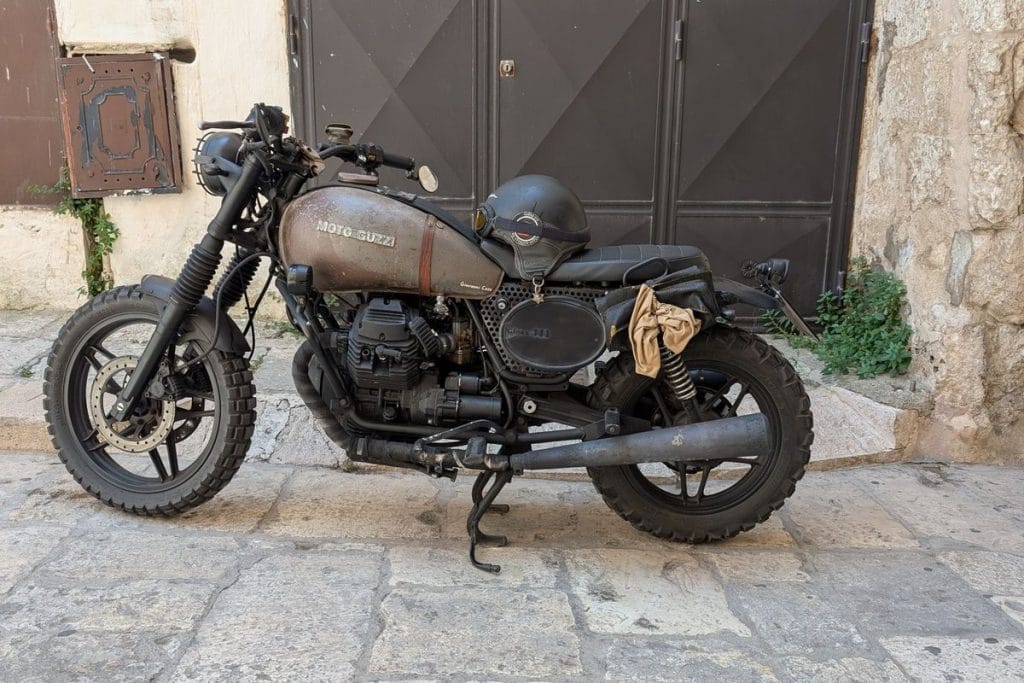 problème moto guzzi v85tt