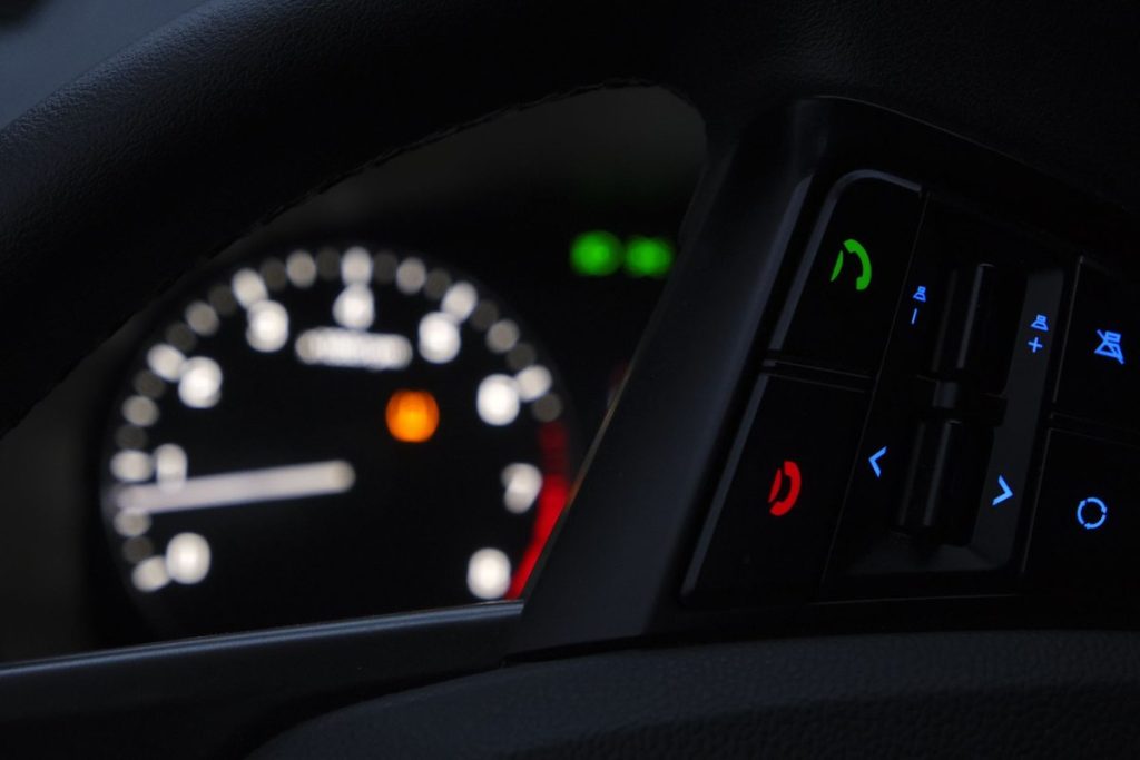 voyant voiture avec une clé