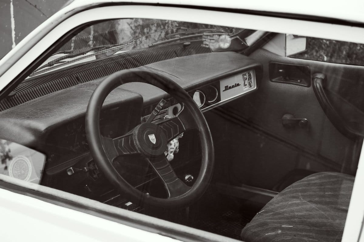 voyant voiture dacia