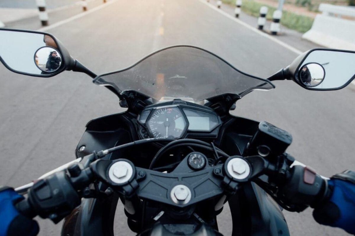 Calcul distance de freinage moto